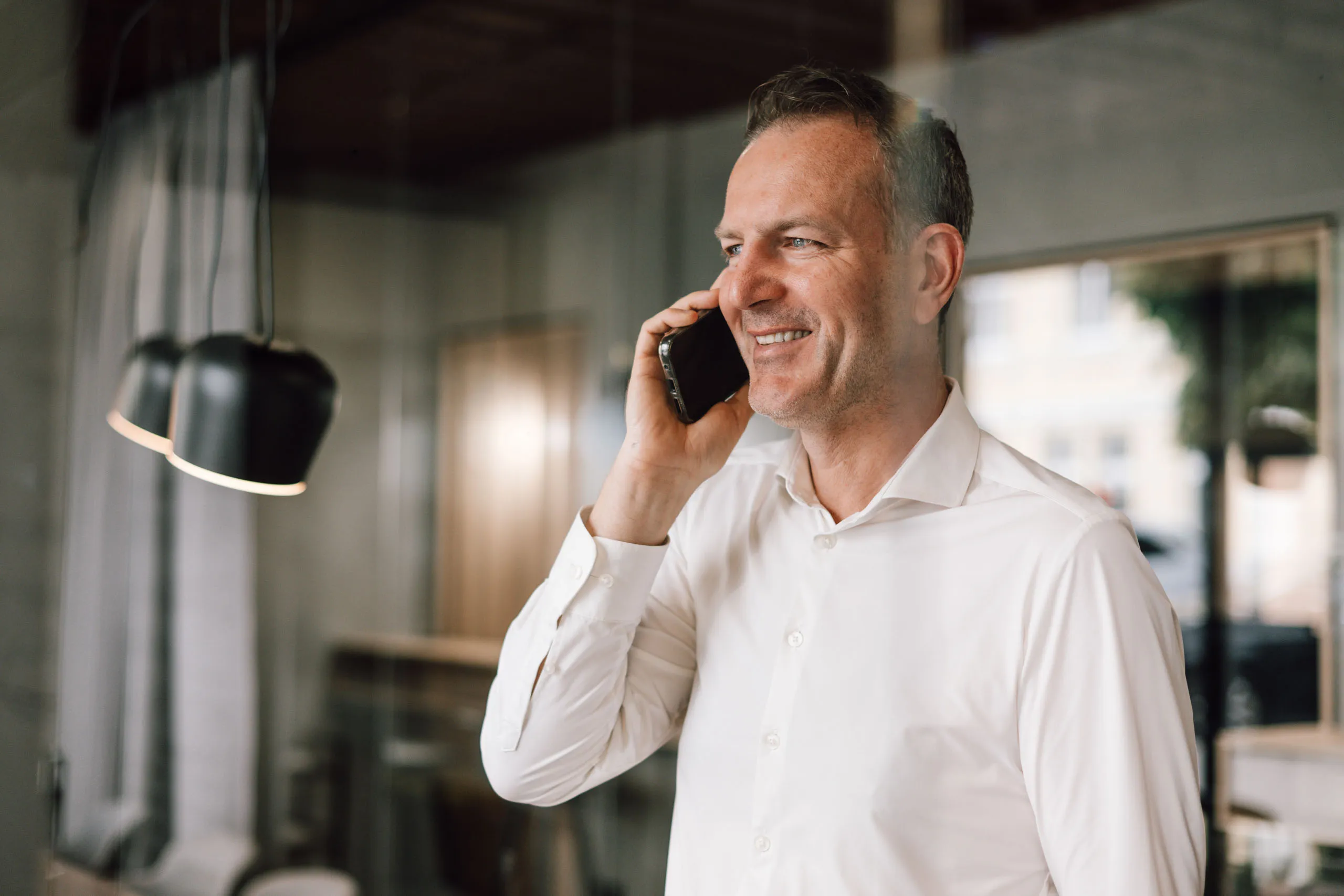 Markus Waldl-Kummer im Telefongespräch